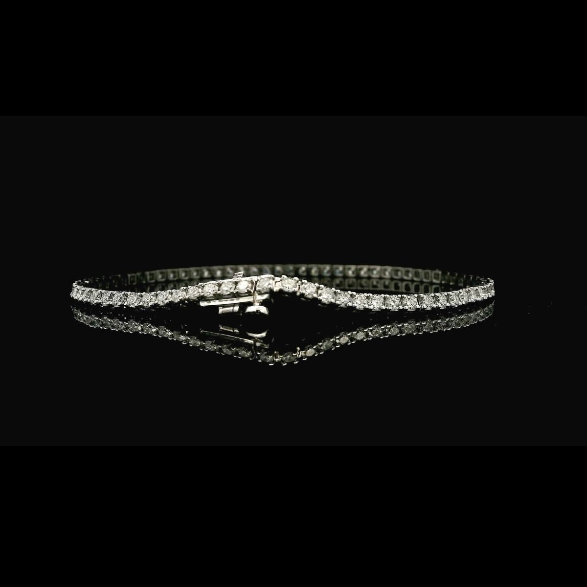 2.9 ct Elegant Diamond Tennis Bracelet
