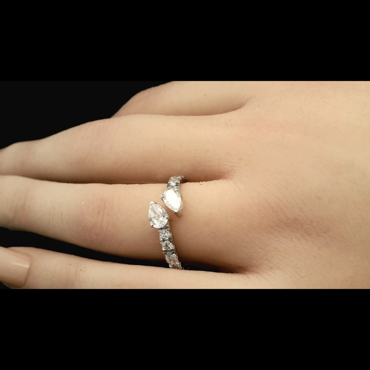 Snake Diamond Elegant Ring