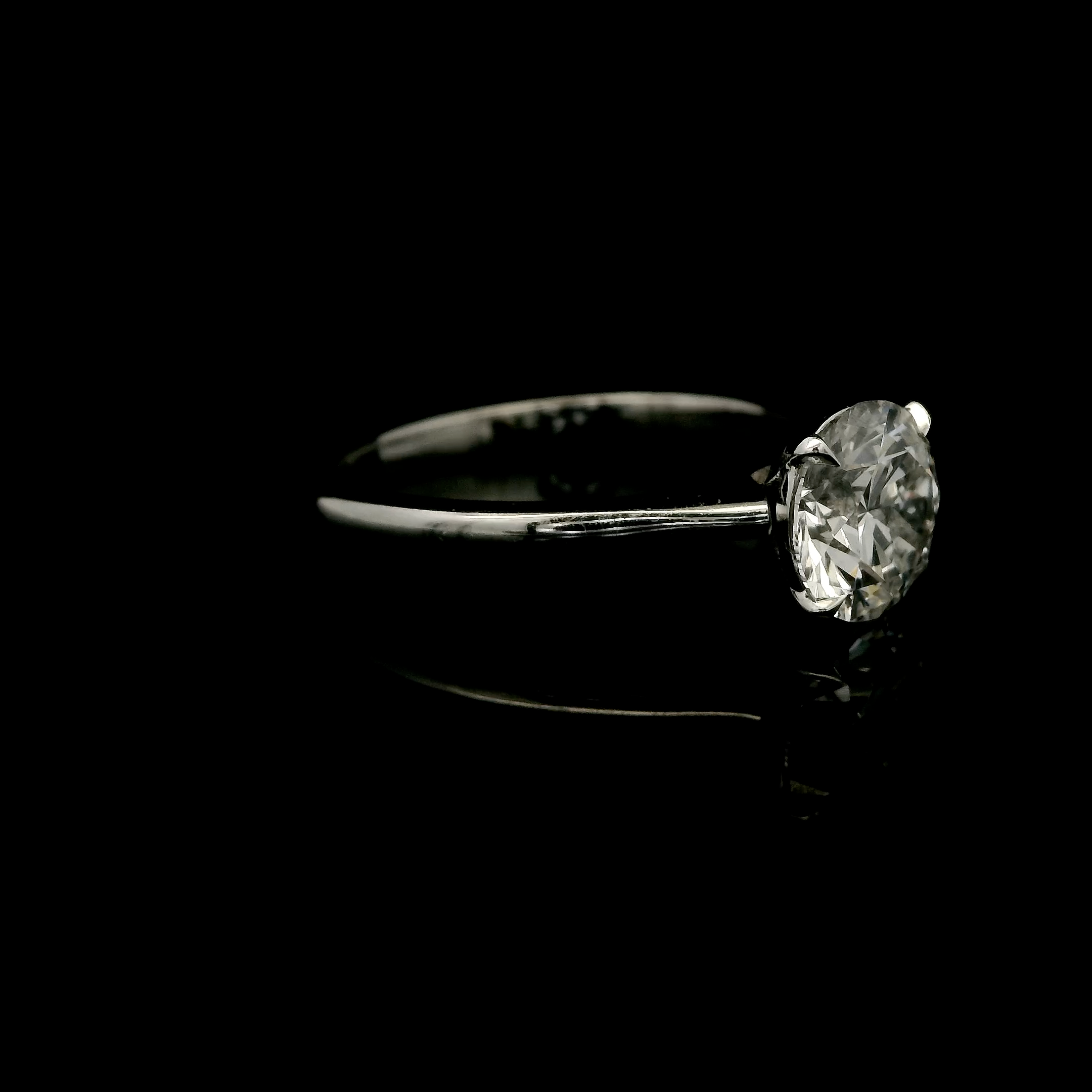 Classic Round Brilliant Engagement Ring