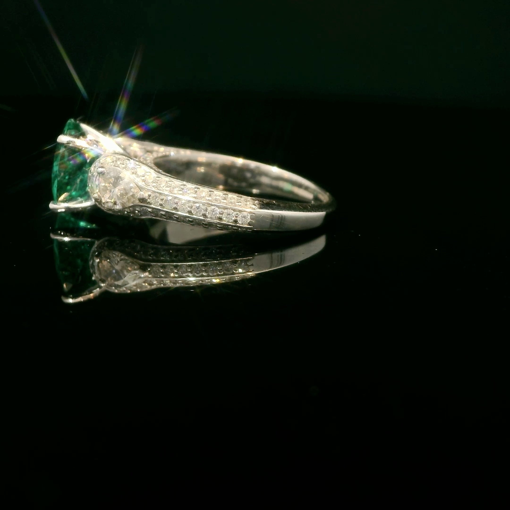 Unique Colombian round emerald ring