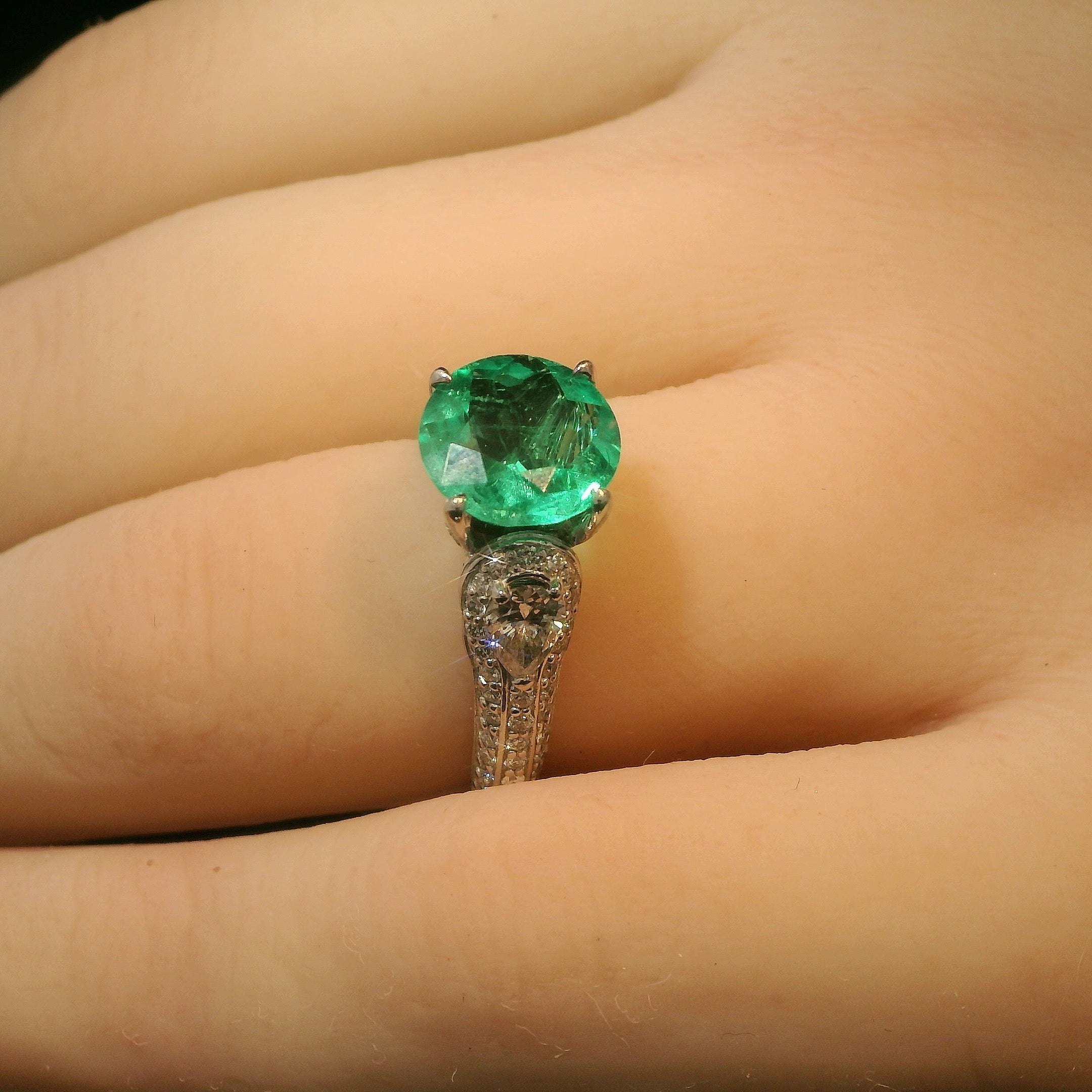 Unique Colombian round emerald ring
