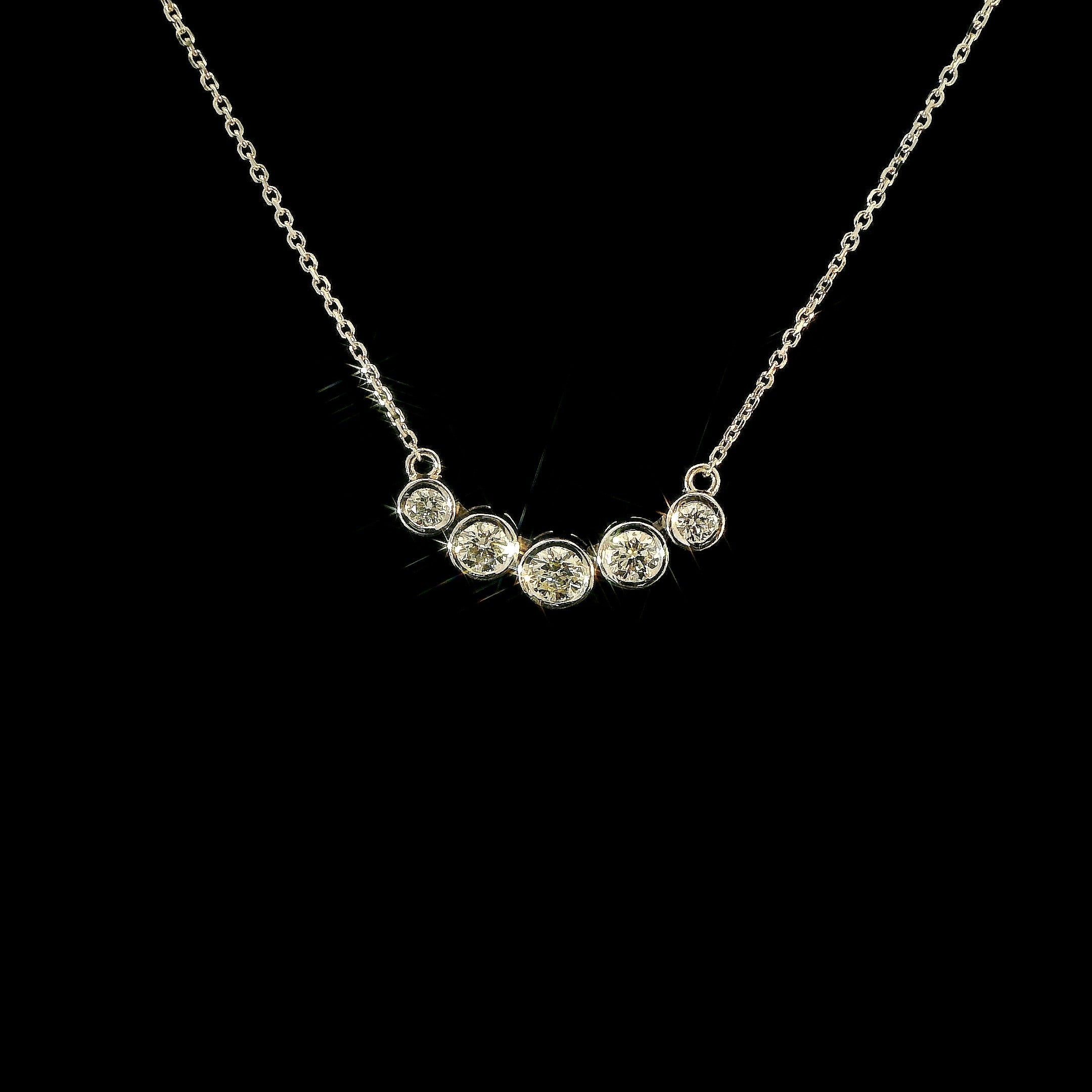 Graduating Bezel Natural Diamond Necklace in Gold