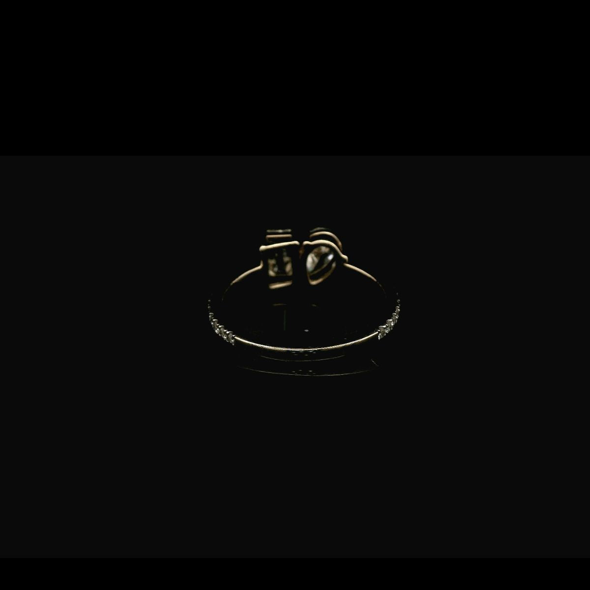 Tua e Mua Engagement Ring