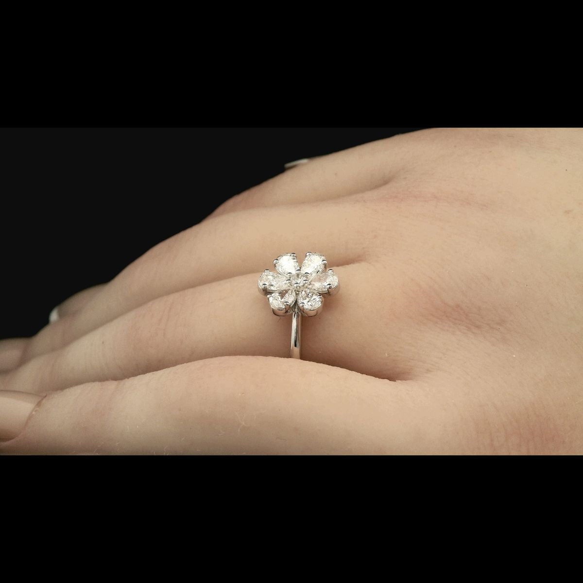 Elegant Flower Spring Diamond Ring