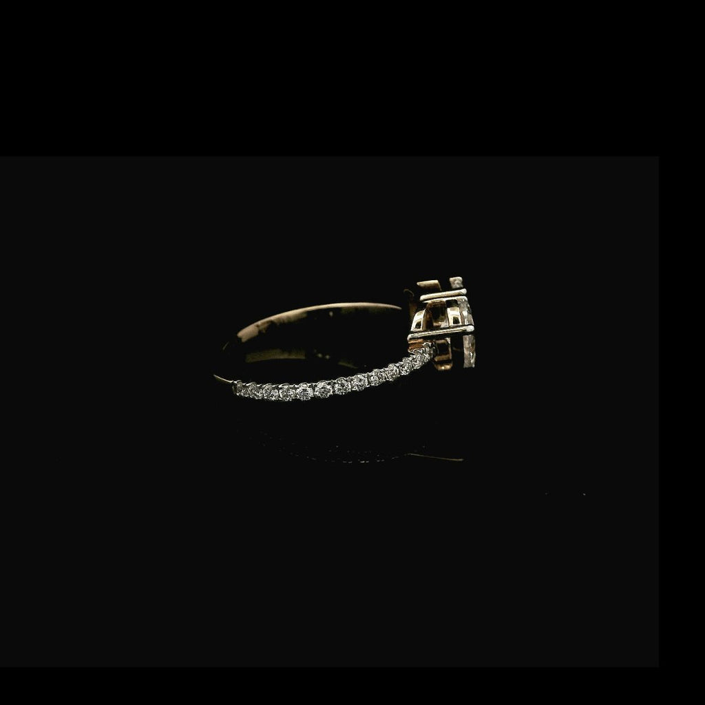 Tua e Mua Engagement Ring